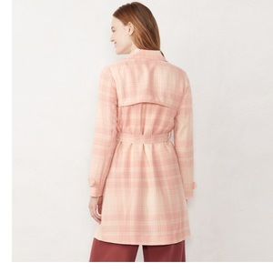 LC Lauren Conrad Light unlined trench coat plaid